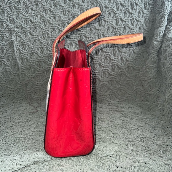 LV Preloved Vernis Tote Bag, Red/Framboise size Small. - Picture 4 of 9